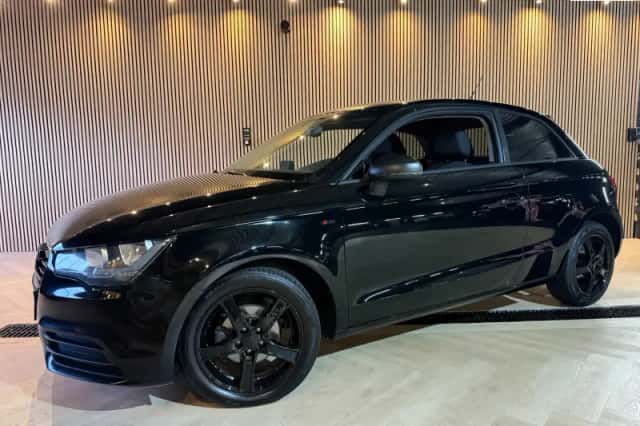 Audi A1 (2011) thumbnail 1