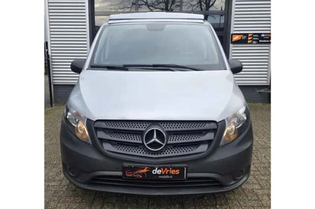 Mercedes-Benz Vito (2018) thumbnail 6