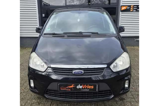 Ford C-Max (2010) thumbnail 4