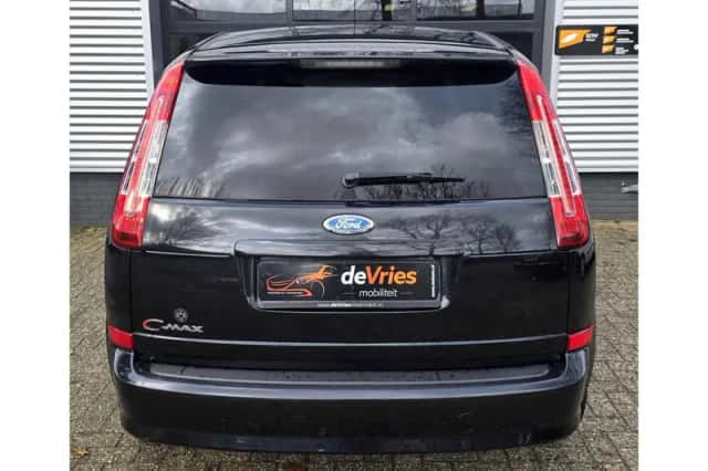Ford C-Max (2010) thumbnail 5