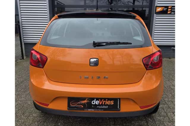 SEAT Ibiza (2008) thumbnail 5