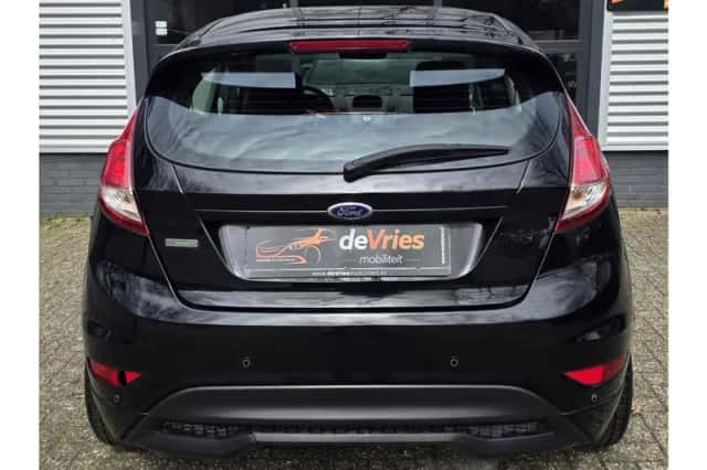 Ford Fiesta (2014) thumbnail 5