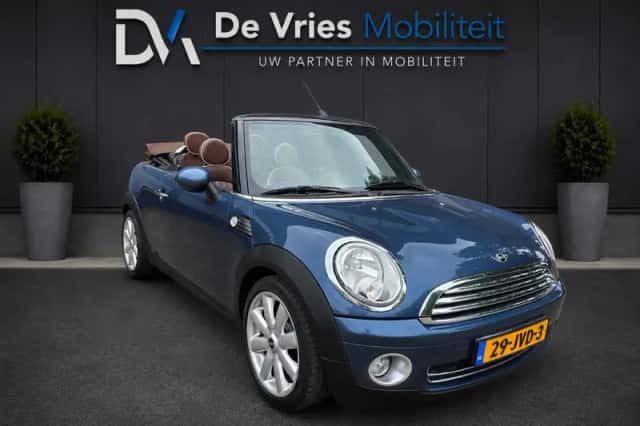 MINI Cooper (2009) thumbnail 1