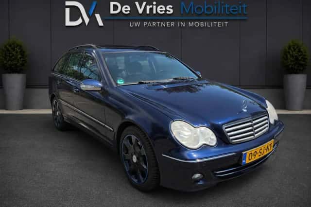 Mercedes-Benz C-Klasse (2006) thumbnail 1