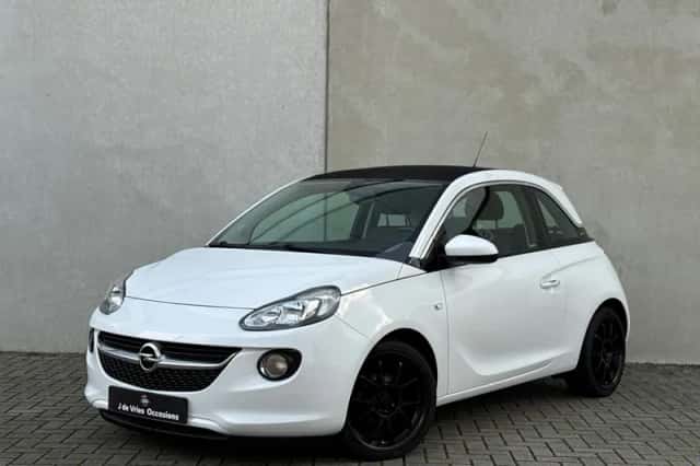 Opel Adam (2017) thumbnail 1