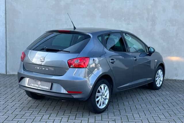 SEAT Ibiza (2015) thumbnail 6