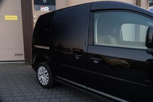 Volkswagen Caddy (2007) thumbnail 5