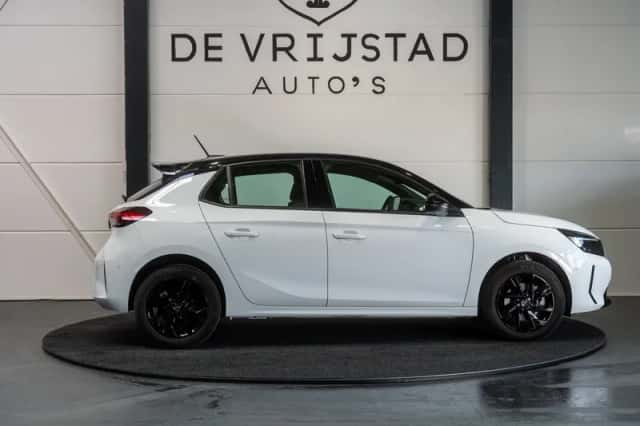 Opel Corsa (2024) thumbnail 3
