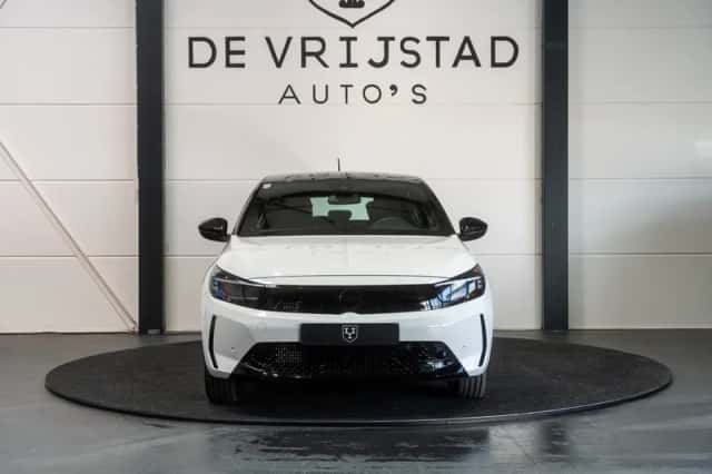 Opel Corsa (2024) thumbnail 4