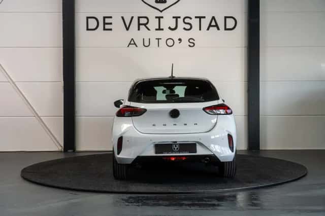Opel Corsa (2024) thumbnail 5