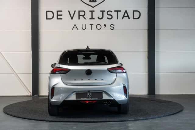 Opel Corsa (2024) thumbnail 3