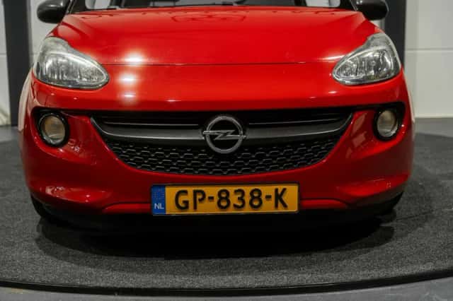 Opel Adam (2013) thumbnail 6