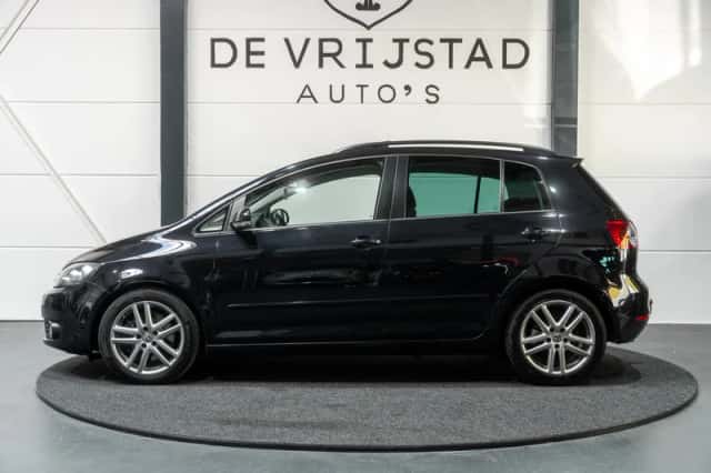 Volkswagen Golf Plus (2011) thumbnail 2