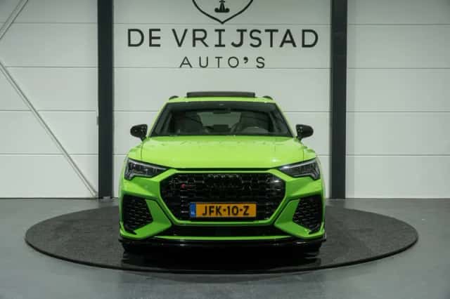 Audi Q3 (2021) thumbnail 5