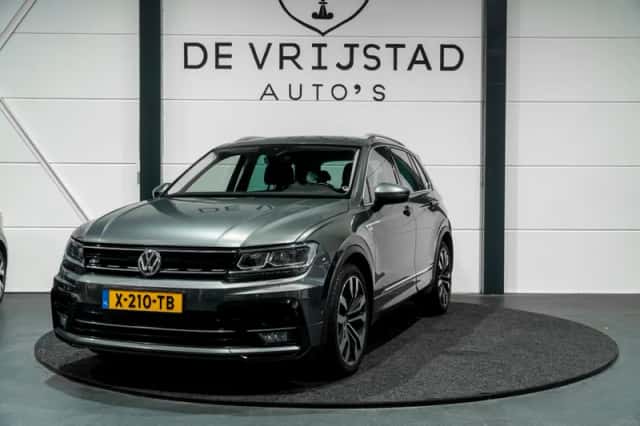 Volkswagen Tiguan (2018) thumbnail 1