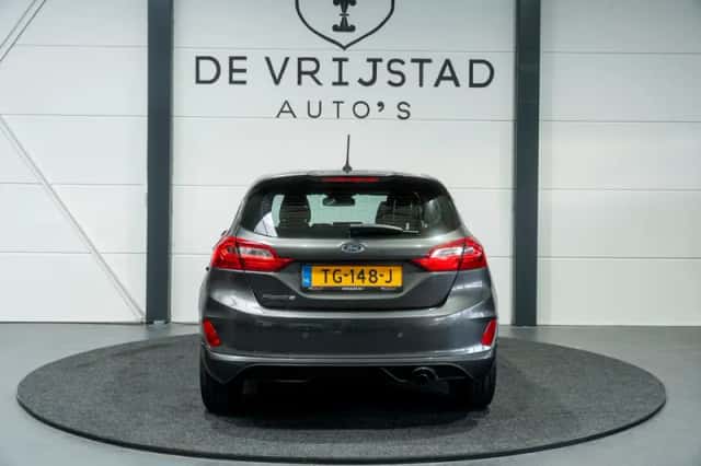 Ford Fiesta (2018) thumbnail 4