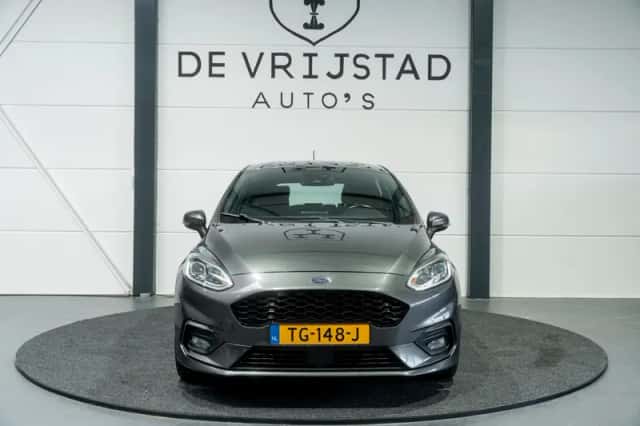 Ford Fiesta (2018) thumbnail 5