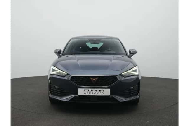 CUPRA Leon (2022) thumbnail 3