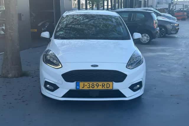 Ford Fiesta (2020) thumbnail 3