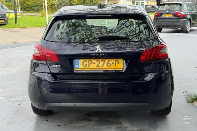 Peugeot 308 (2015) thumbnail 6