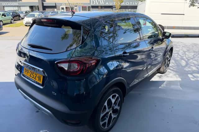 Renault Captur (2017) thumbnail 6