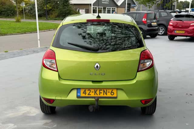 Renault Clio (2009) thumbnail 6