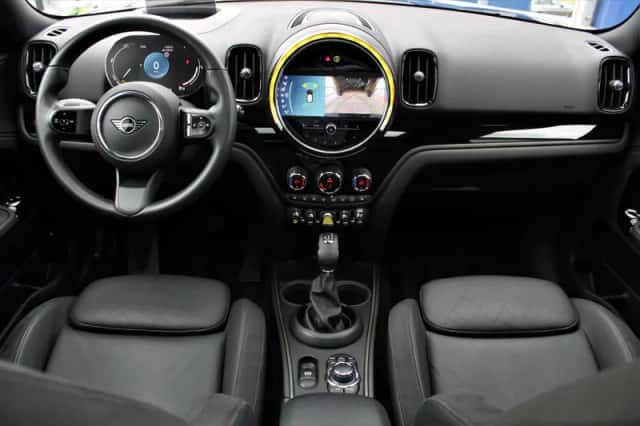 MINI Countryman (2022) thumbnail 3