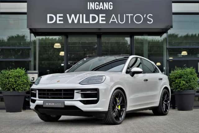 Porsche Cayenne Coupé (2024) thumbnail 1