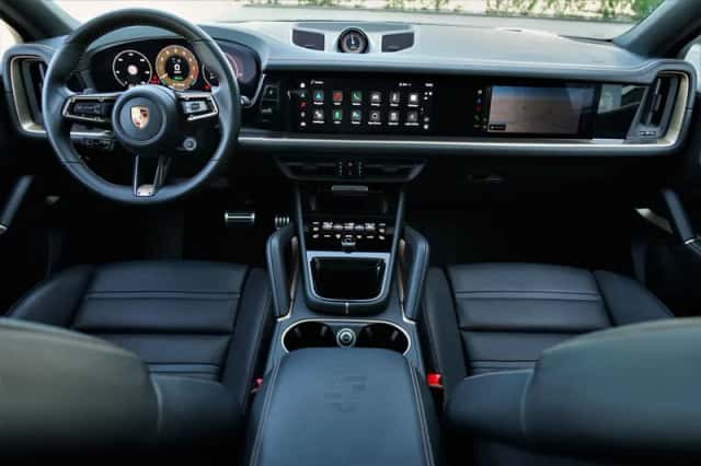 Porsche Cayenne Coupé (2024) thumbnail 6