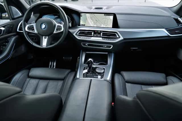 BMW X5 (2022) thumbnail 3