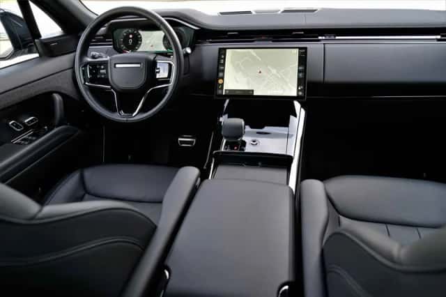 Land Rover Range Rover Sport (2025) thumbnail 3