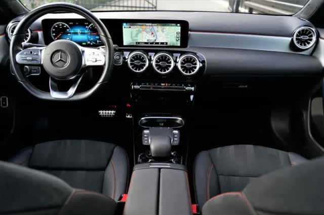 Mercedes-Benz A-Klasse (2022) thumbnail 3