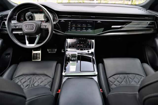 Audi Q8 (2023) thumbnail 6