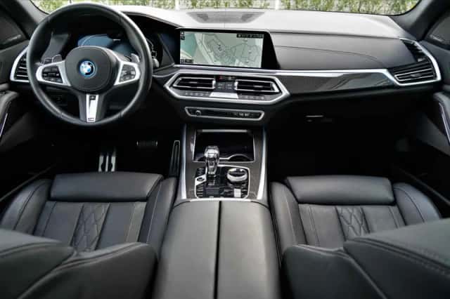 BMW X5 (2022) thumbnail 6