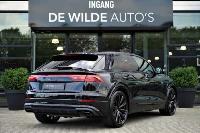 Audi Q8 (2024) thumbnail 2
