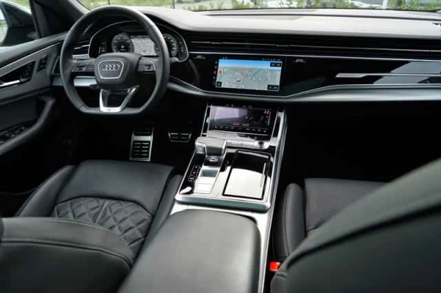 Audi Q8 (2024) thumbnail 3