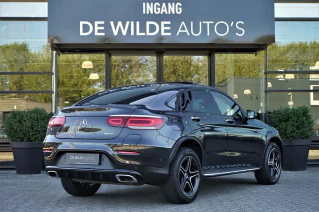 Mercedes-Benz GLC-Klasse Coupé (2021) thumbnail 2