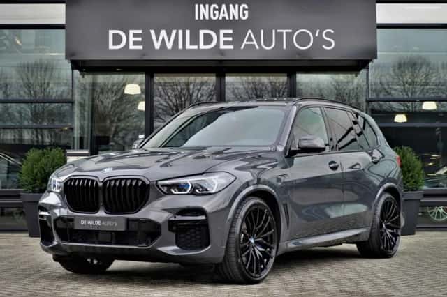 BMW X5 (2022) thumbnail 1