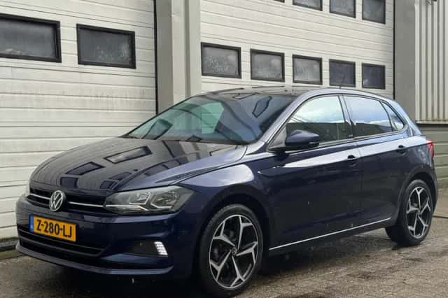 Volkswagen Polo (2021) thumbnail 2