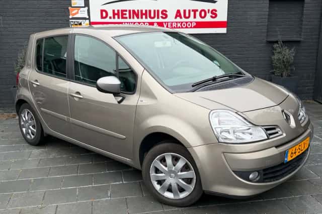 Renault Modus (2011) thumbnail 1