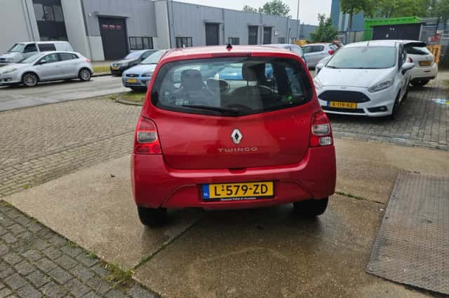 Renault Twingo (2010) thumbnail 4