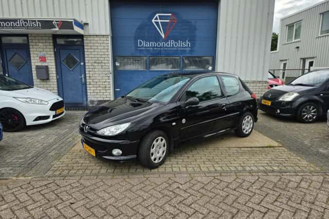 Peugeot 206 (2008) thumbnail 1