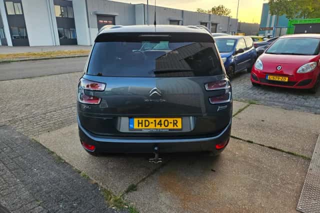 Citroën Grand C4 Picasso (2015) thumbnail 4