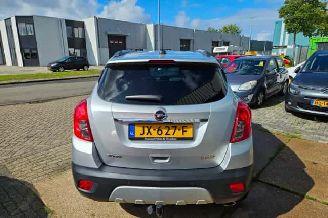 Opel Mokka (2016) thumbnail 4