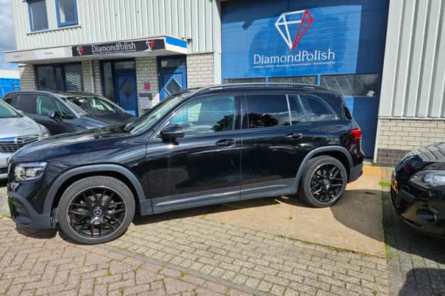 Mercedes-Benz GLB-Klasse (2022) thumbnail 2