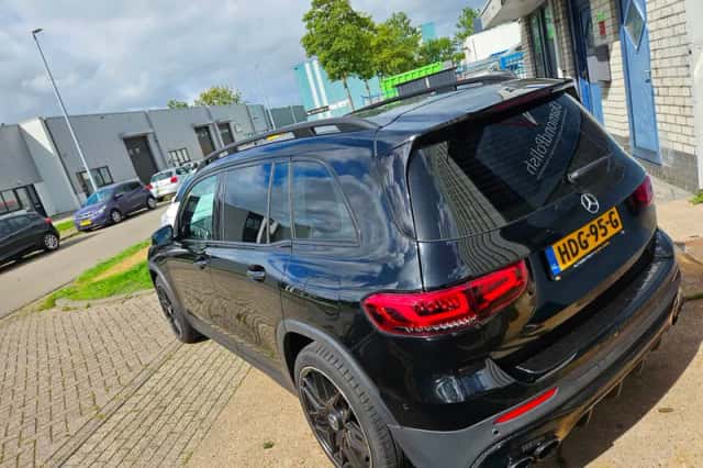 Mercedes-Benz GLB-Klasse (2022) thumbnail 3