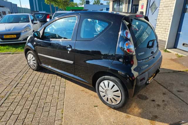 Citroën C1 (2010) thumbnail 3