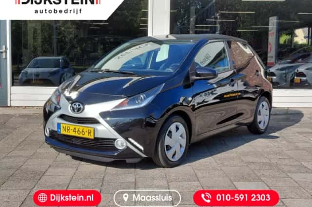 Toyota Aygo (2017) thumbnail 1