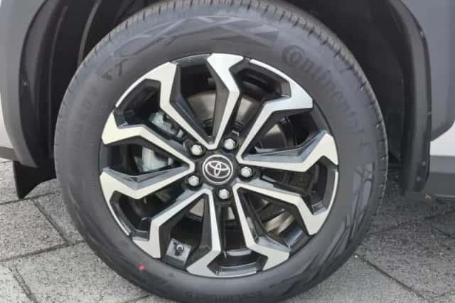 Toyota Yaris Cross (2023) thumbnail 4