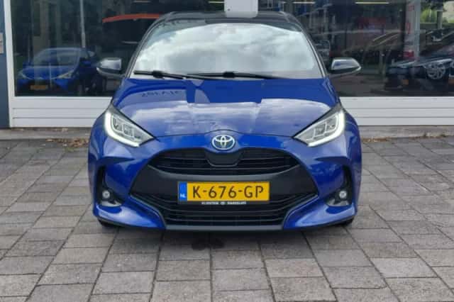 Toyota Yaris (2026) thumbnail 2